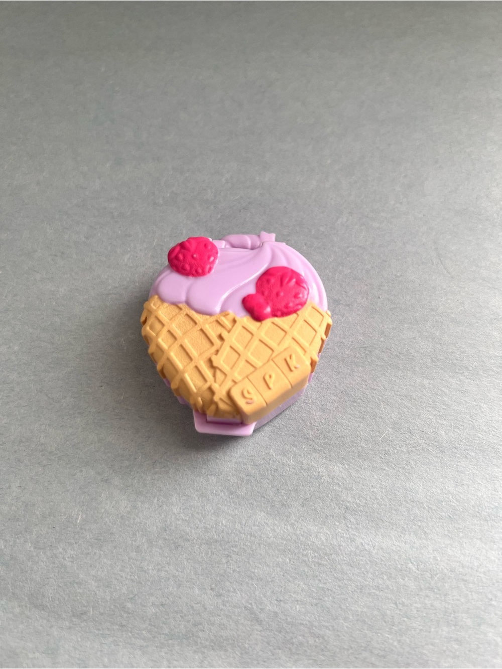 Shopkins Lil' Secrets - Secret Locket Minifgure